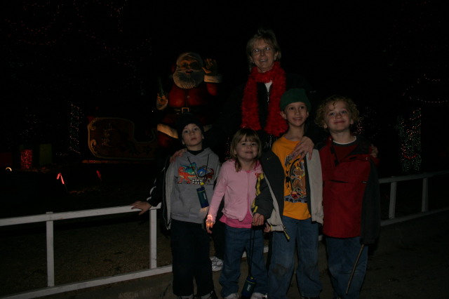 2005/12 December/Trail of Lights/640x480_IMG_4566.JPG